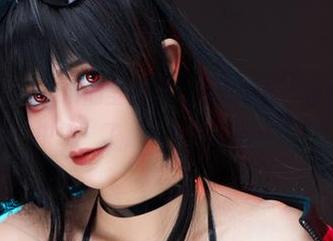 先睹为快，Azami的全套甜心魅魔写真，好吧，算我“中招”了，竟然想入非非。