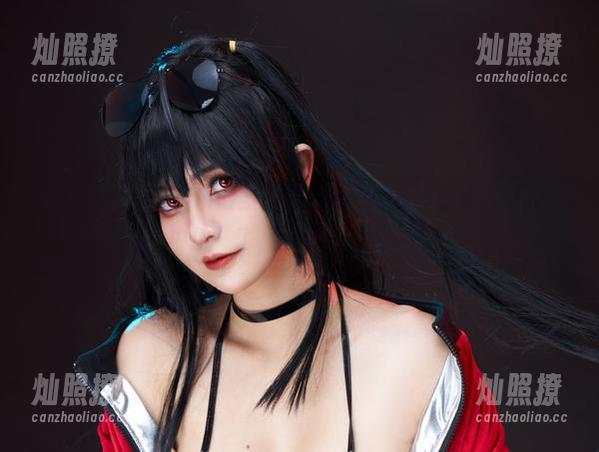 Azami 先睹为快,Azami的全套甜心魅魔写真,好吧,算我“中招”了,竟然想入非非。