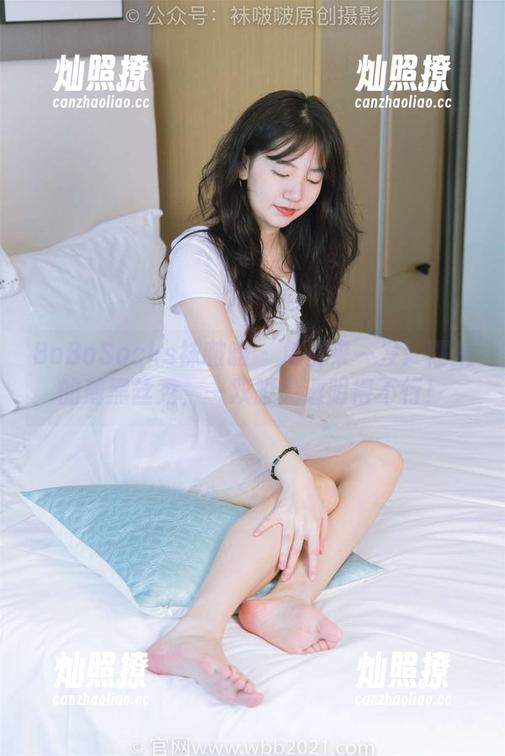 BoBoSocks袜啵啵 - 免费来一发！糯米的薄黑丝秀，一双脚尖透明得不行！