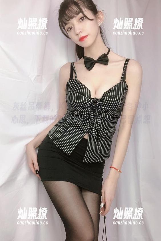Kettoe 灰丝吊带裤,Kettoe的图集藏着各种小心思,下载的时候也别忘了给自己留点想象空间哦。