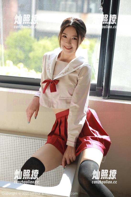 MFStar模范学院-黄乐然 MFStar模范学院 - 夏天来了,黄乐然带你玩转套图,省掉“找对象”的苦恼!