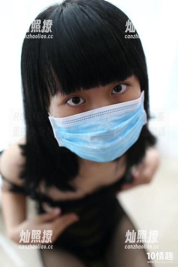 ROSI最新图册：黑色蕾丝，果然是色系里的小妖精，若隐若现，有种“禁忌的诱惑”是不是？