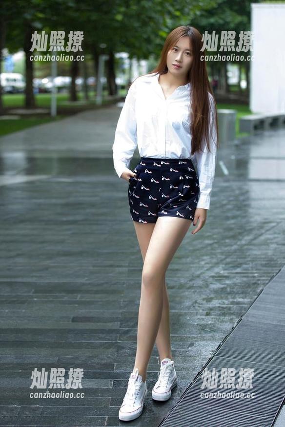 TuiGirl推女郎 - 你见过李丽莎的长腿吗？在图包中好像一场奇遇