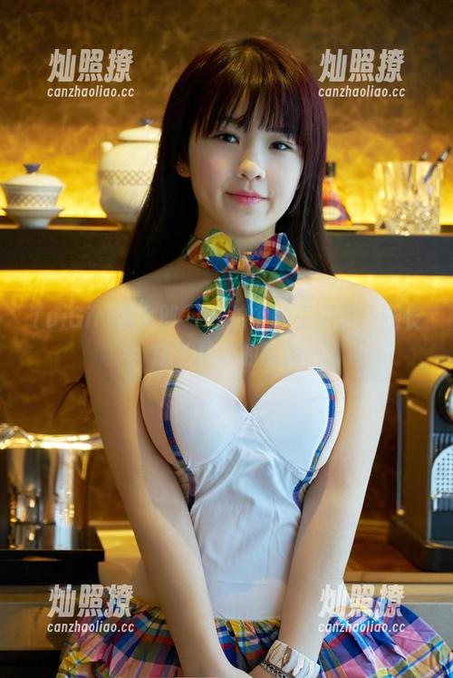 TuiGirl推女郎-王依萌 TuiGirl推女郎 - 私拍中的王依萌,腿长成了最好的配角
