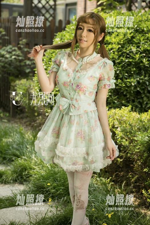 UGirls尤果网 - 乔依琳的运动美图，感觉比我这几天的锻炼还要有活力，哈哈。