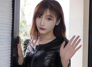 Xiuren秀人网 - 原图收藏——刘婷婷身为护士的这几张照片有种微妙的反差
