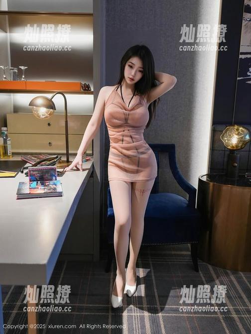 Xiuren秀人网 - 夏天当道，孔一红藏了哪些美图图包？好奇？