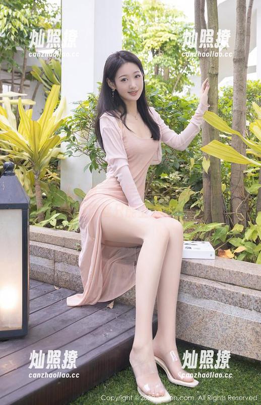 Xiuren秀人网 - 潘娇娇的肉丝写真库：谁说肉丝只能上桌吃？
