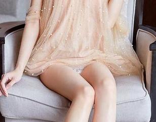 YouMi尤蜜荟 - 这礼服可不仅仅是个摆设，来吧，带十三姨的写真回家！