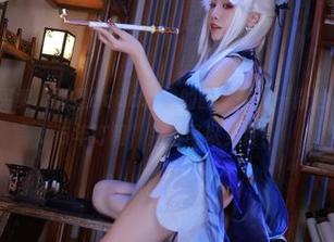 这不是一场买卖，而是aqua水淼的图集展——你的“Fantia-25年订阅”完全可以免费！
