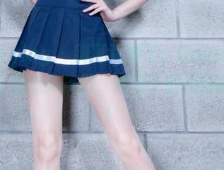 beautyleg - 别再犹豫了，Queenie最新图包里的女孩们，穿裙子的风摇摇欲坠！