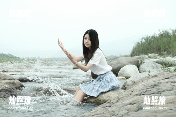 eloise软软 eloise软软开馆!最新瑜伽图库,看看我能不能倒立送外卖!