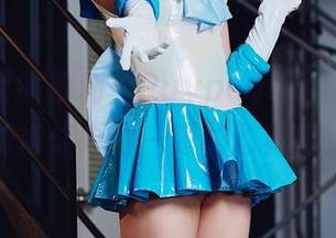 引人瞩目的福利：PuypuyHanekawa，值得你再看一眼的写真魔法！