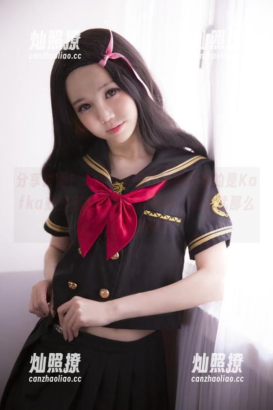 分享时间！sally多啦雪的原图真的是Kafka办公室女郎的极致演绎，怎么就那么会摆姿势呢？