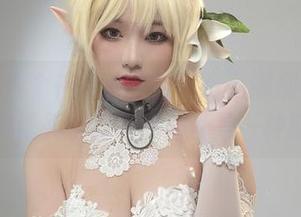黑色总是个神奇的存在，七七娜娜子这组作品精选其中的每一格都是一种期待。