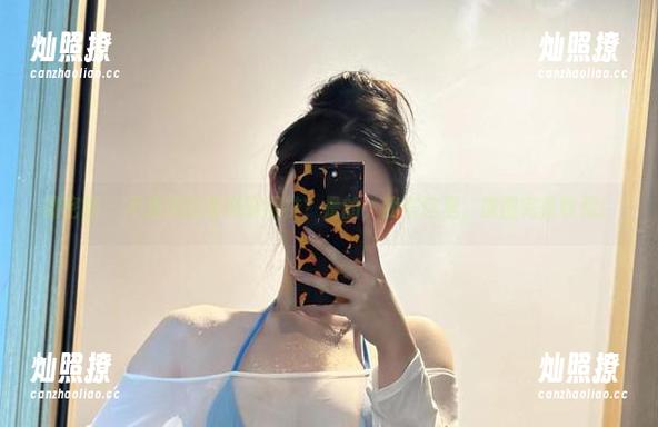 微密圈 - 不爱笑的赛琳穿网袜？是的，我在这里，原图完整收藏！