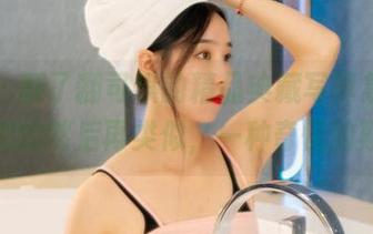 丽柜 - 翻了翻司琪的精品典藏写真集，感觉类似的然后再类似，一种奇怪的期待。