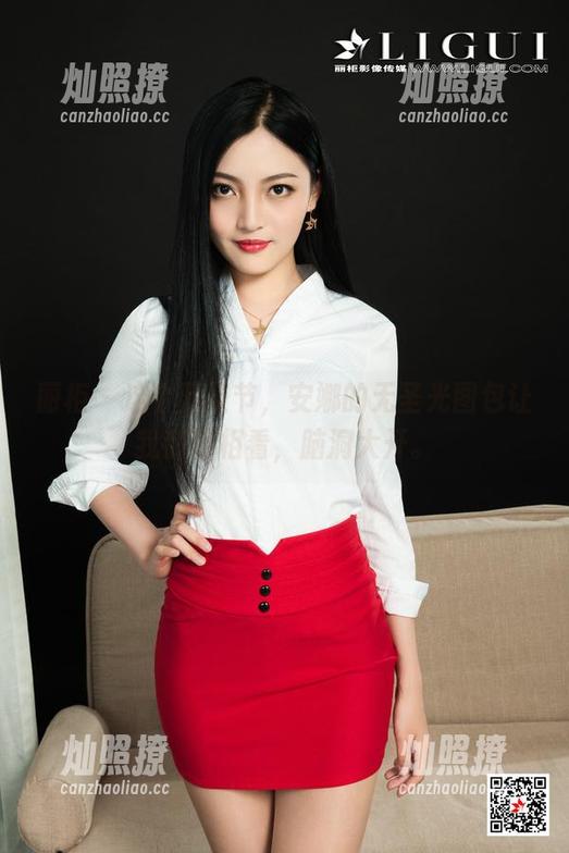 丽柜-安娜 丽柜 - 这个万圣节,安娜的无圣光图包让我刮目相看,脑洞大开。