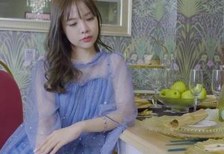丽柜 - 心心说：“我在浴室找到了我的光”，其实只是灯光打得好！美图合集快看！