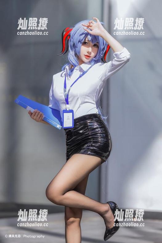 仙女月的粉嫩旗袍，图库是被什么神仙撞见了嘛？