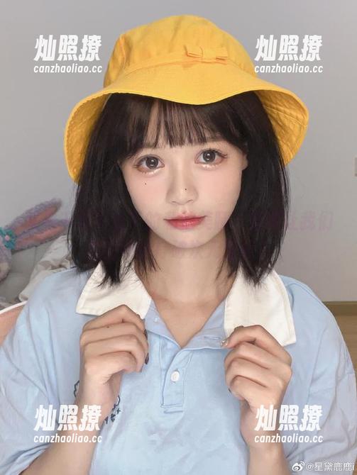 又是千反田鹿子的私拍美腿，是要让我们众生悄悄打破次元壁吗？