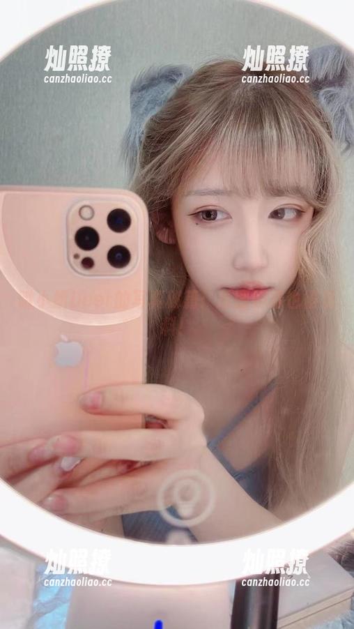 啾小妍Deer的写真秘籍：原图好像也很有料！