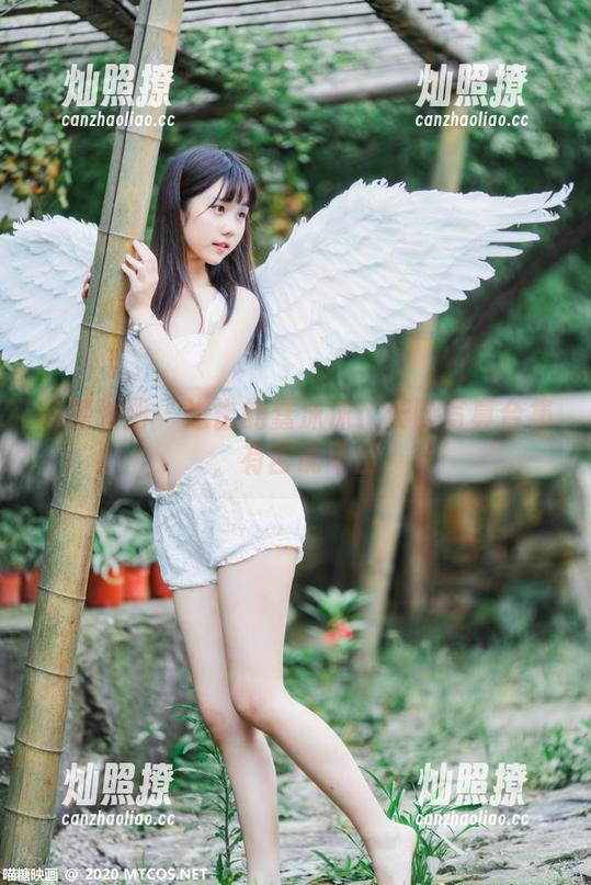 喵糖映画 - 进击的蠢沫沫：长腿写真合集，有苦说不出