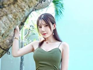 嗲囡囡 - 见证撸袖子的学霸：伊蓓Eva的校园写真精选！