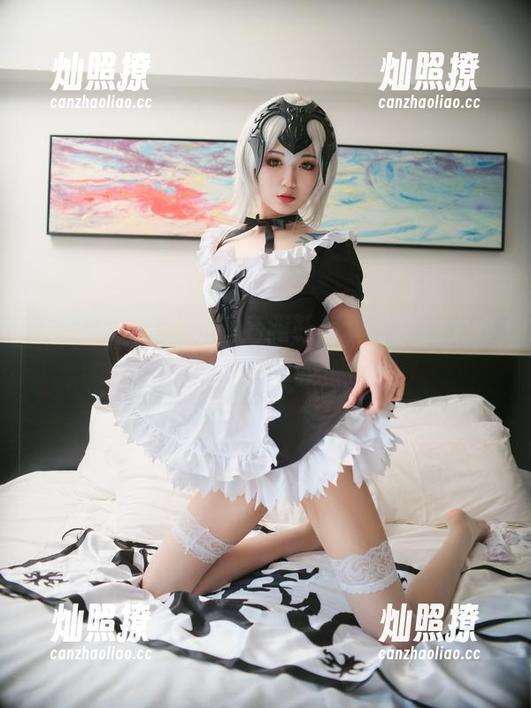 大梨子不是御姐的高跟鞋写真，资源太好让人想多看几遍啊！