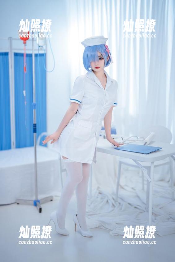 失眠小宁 小时候陪伴我的游戏,今天被失眠小宁穿上马里奥围裙!