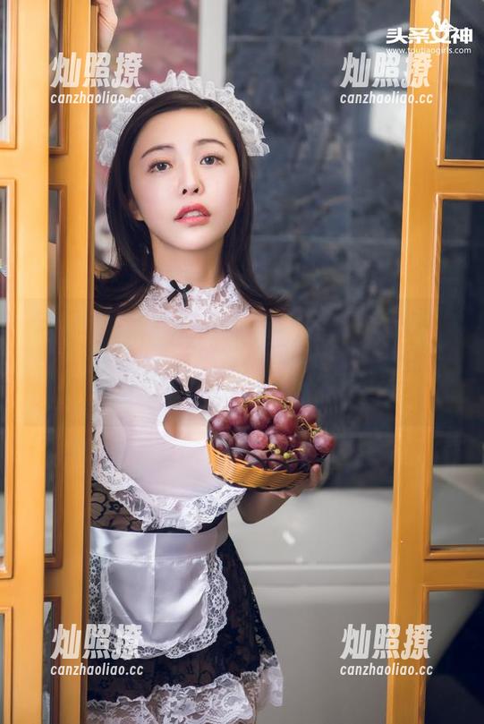 头条女神 - 试试看在玄子的夏日作品中找寻属于你的夏天迷雾，那个气息似乎能消散一切烦恼