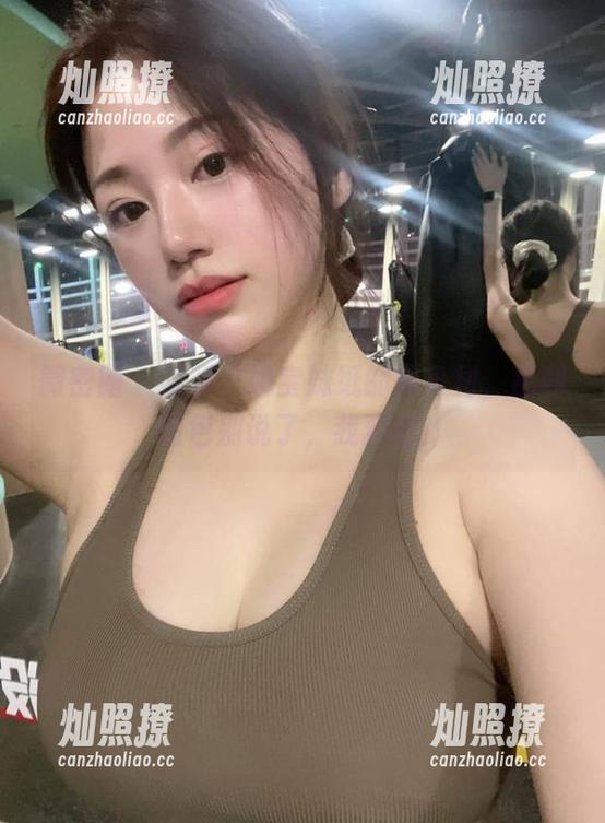 微密圈 - 哎呀，奶宝妹纸的那身材，福利图包别说了，我预定！