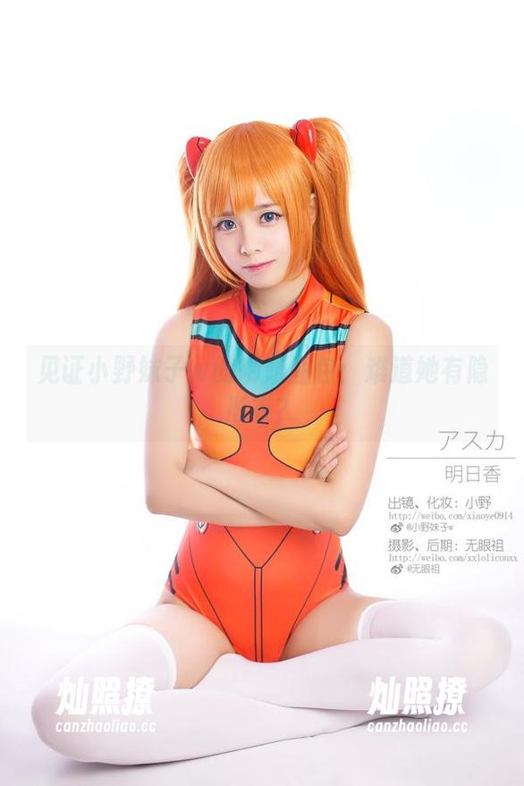 见证小野妹子w的御姐图包：难道她有隐形衣？