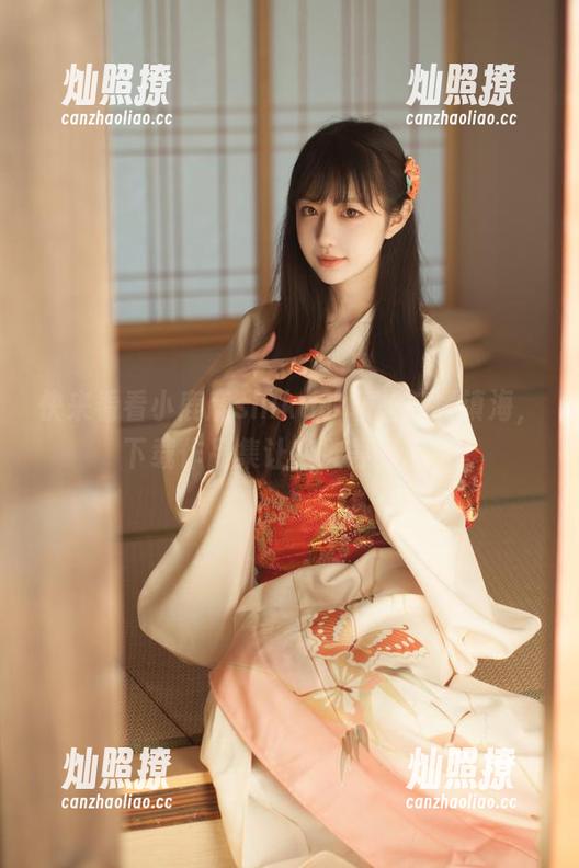 快来看看小鹿鹿shika的碧蓝航线镇海，下载作品集让人欲罢不能。