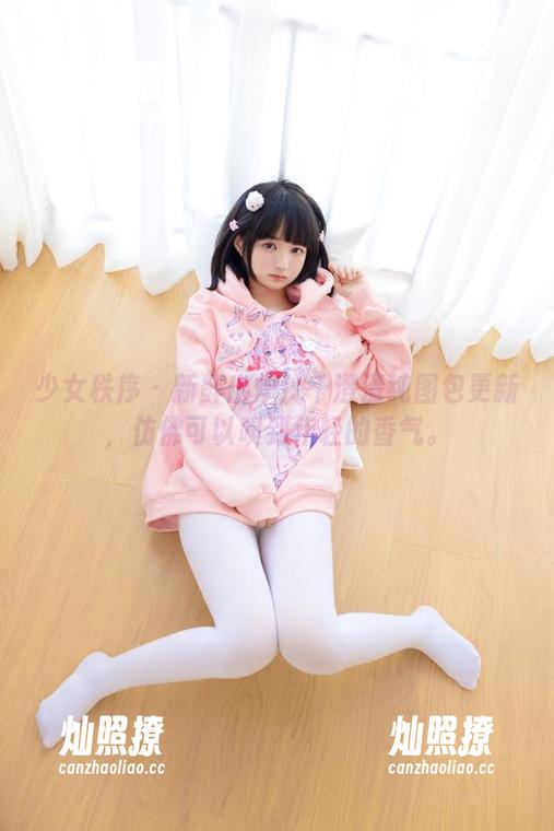 少女秩序 - 新鲜出炉！千澄清纯图包更新，仿佛可以嗅到年轻的香气。