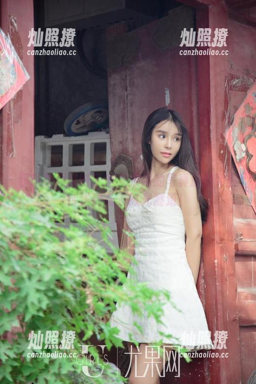尤果网 春花秋月何时了?尤果网的写真原图带你传送到花季时光隧道!