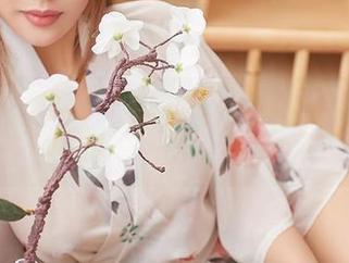 尤蜜荟 - 在最新图库看合法萝莉的豹纹，明明很可爱却又有种莫名的撩拨？