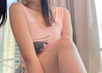 微密圈 - 集合了张思允nice泳衣的图库，感觉每一张都在微妙地对视我？