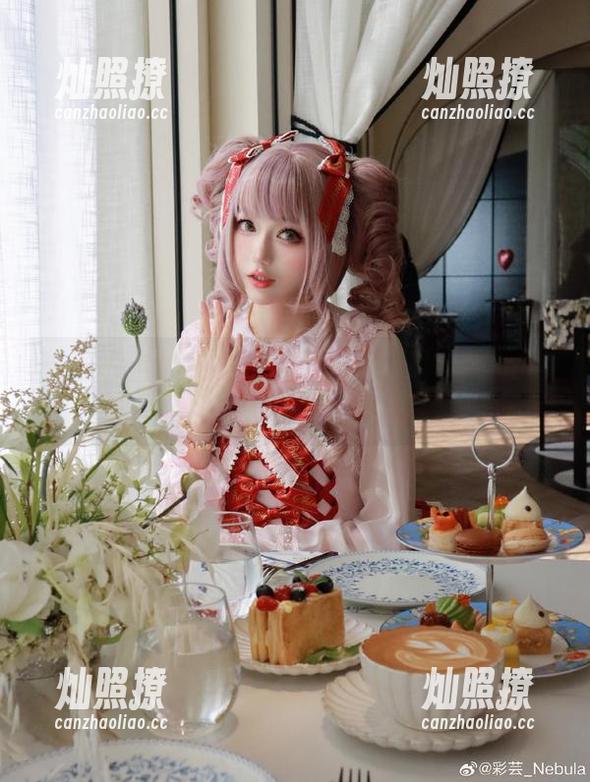 当彩芸_Nebula遇上人形电脑：这组写真套图搞得我心摇荡