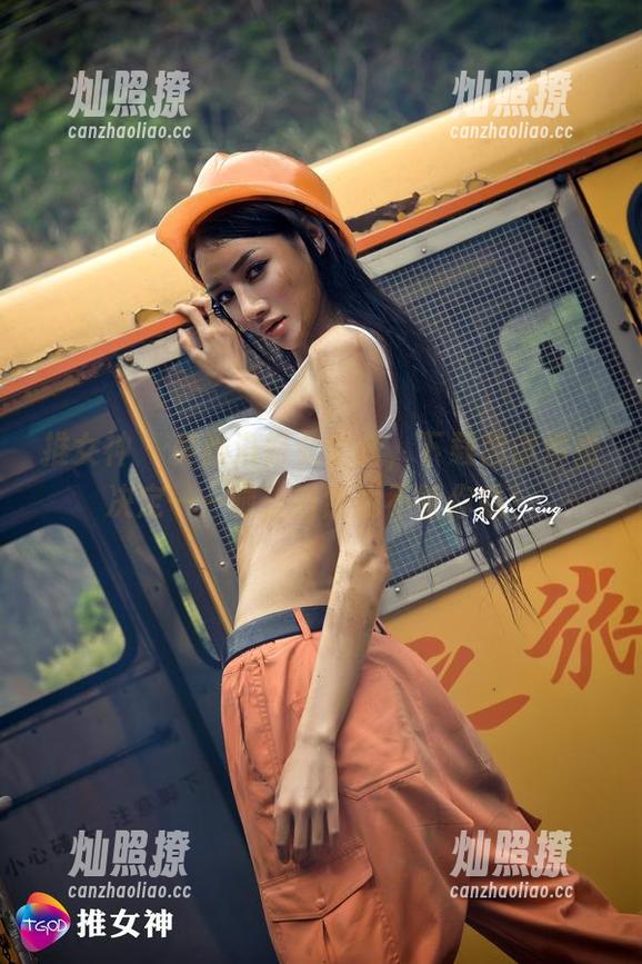 推女神 - 莫雅淇修女全套，下载前请慎重决定——喔，当然我不管你哦！