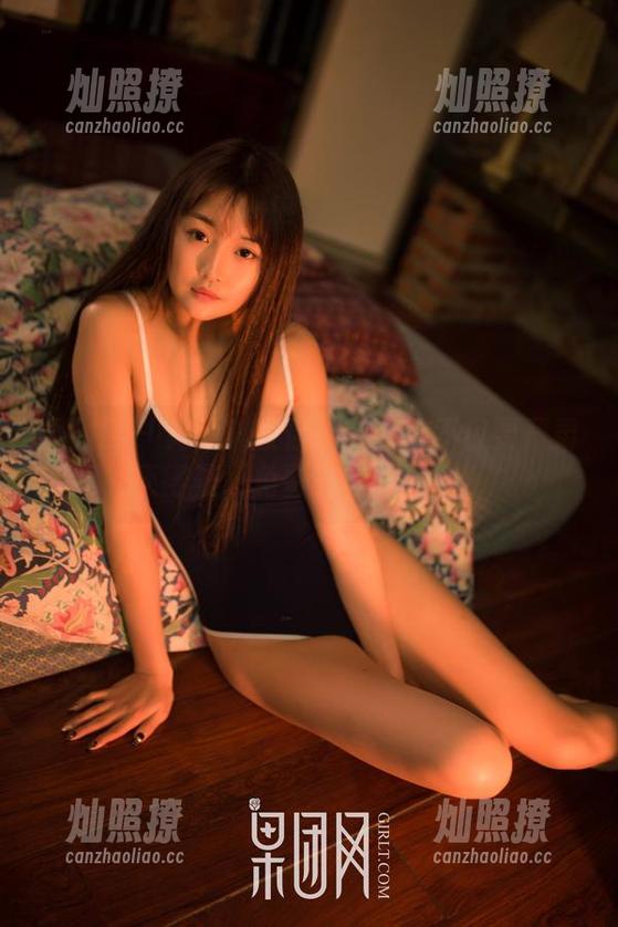 果团网 - 莫雅琪教你：职业装不仅要严肃还得美，免费美图大派送！