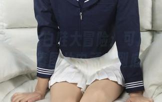 梦丝女神 - 小白鞋大冒险：可岚教你如何在高清图片中顽皮到底！