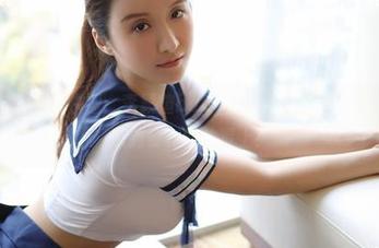 模范学院 - 图片拼图：李颖煊baby御厨风采尽显，调味料都想搬到食材的位置上！