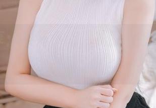 高清分享：樱井小莜，礼服与魅力的“绝配”