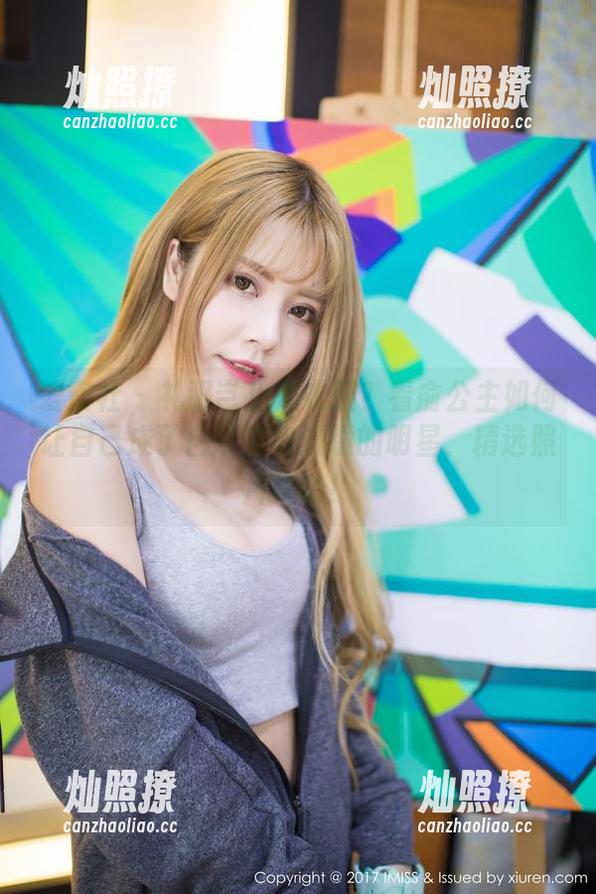 爱蜜社 - 礼服岂止是衣服？看俞公主如何让自己成了自带走光滤镜的明星，精选照片来啦！