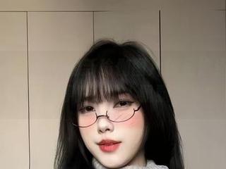 微密圈 - 琳铛铛的新瑜伽图片像是追逐风的云，更新得快，让人飘飘欲仙！