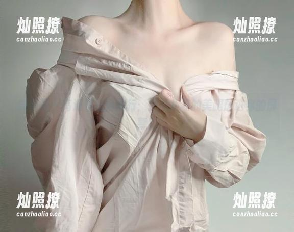 微密圈 - 高清壁纸新流行：把相扑猫的美腿放进你的屏幕！