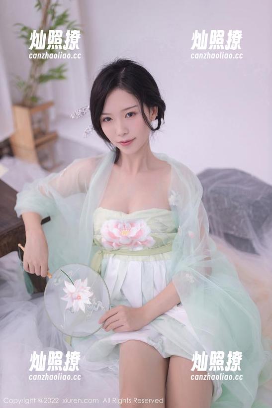 秀人网 - 一条连体衣，卓君Jeanes以前从未说过的写真收藏