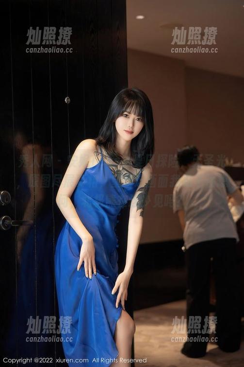 秀人网 - 安妮Tess的夏日探险，无圣光，原图尽展真相，望着这画面我忍不住想问，北极熊在这少见吗？