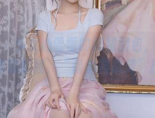 秀人网 - 少女心雪雪的御姐图包，资源齐全，等级超越，“请勿抖机灵”提示！